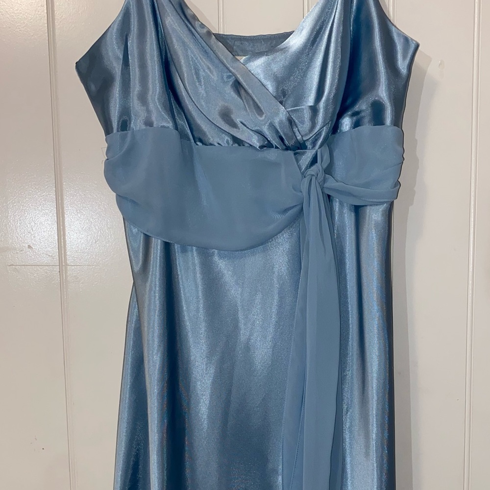Light blue Midi dress.